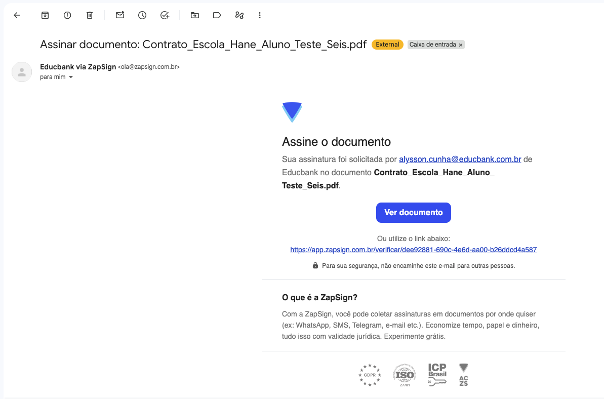E-mail recebido pelo responsável com o link da ZapSign para assinar o contrato de matrícula